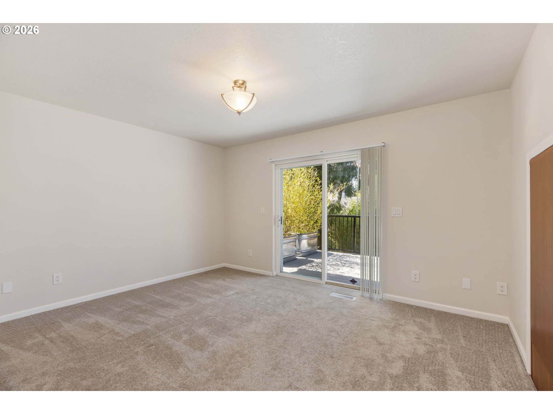 5719 Southwest 40th Avenue Portland, OR 97221 - Photo 18 of 35