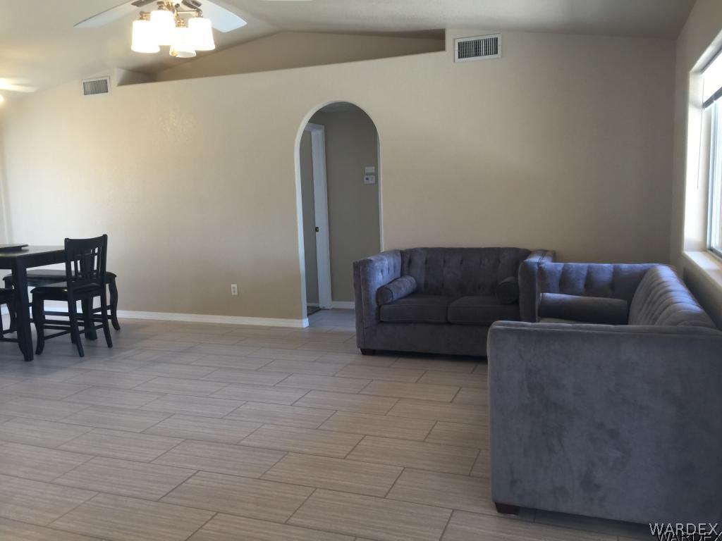 770 McCulloch Boulevard South Lake Havasu City, AZ 86406 - Photo 5 of 26