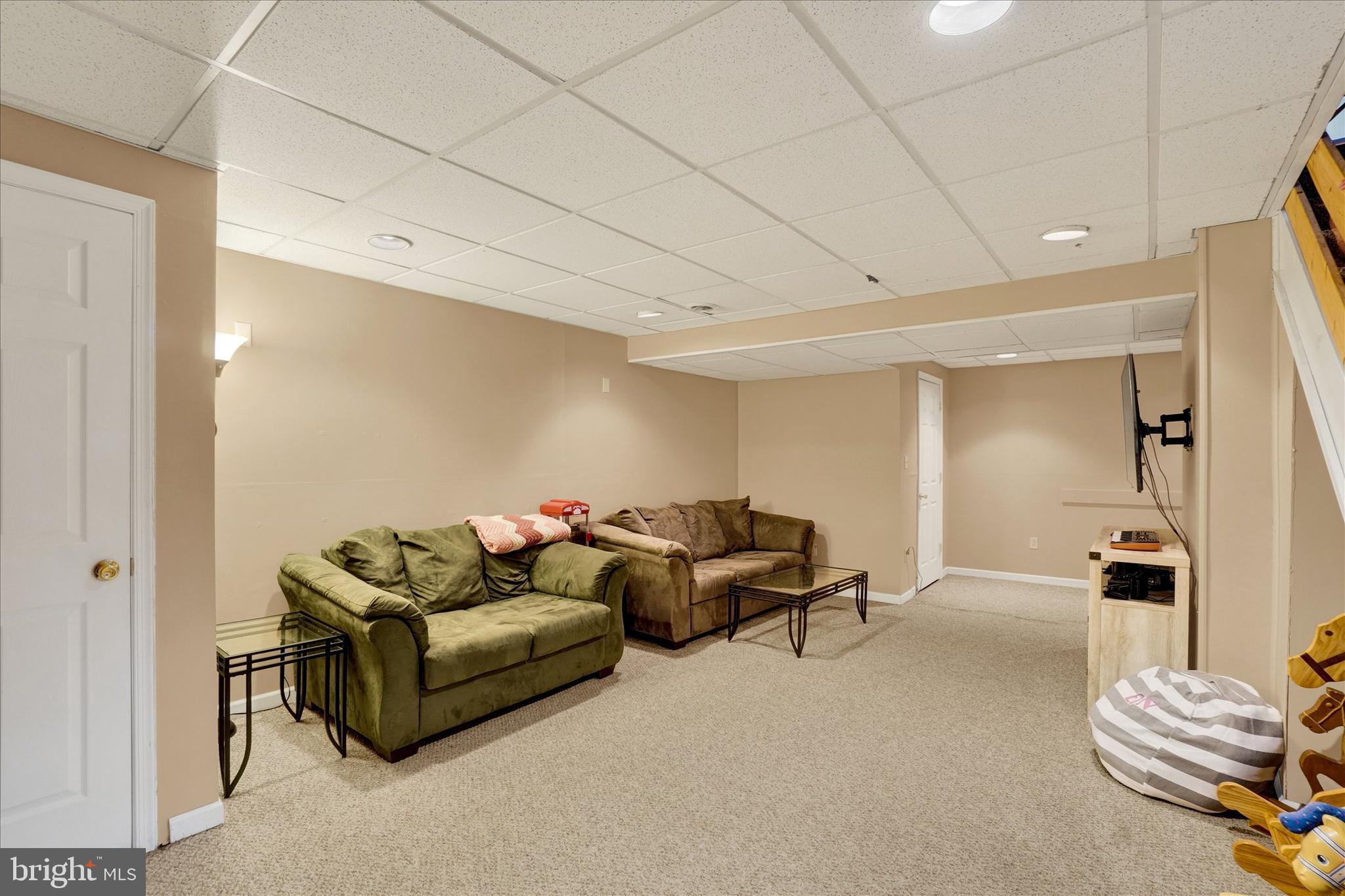 2152 Rillian Lane York, PA 17404 - Photo 20 of 28 Gallery Image 20