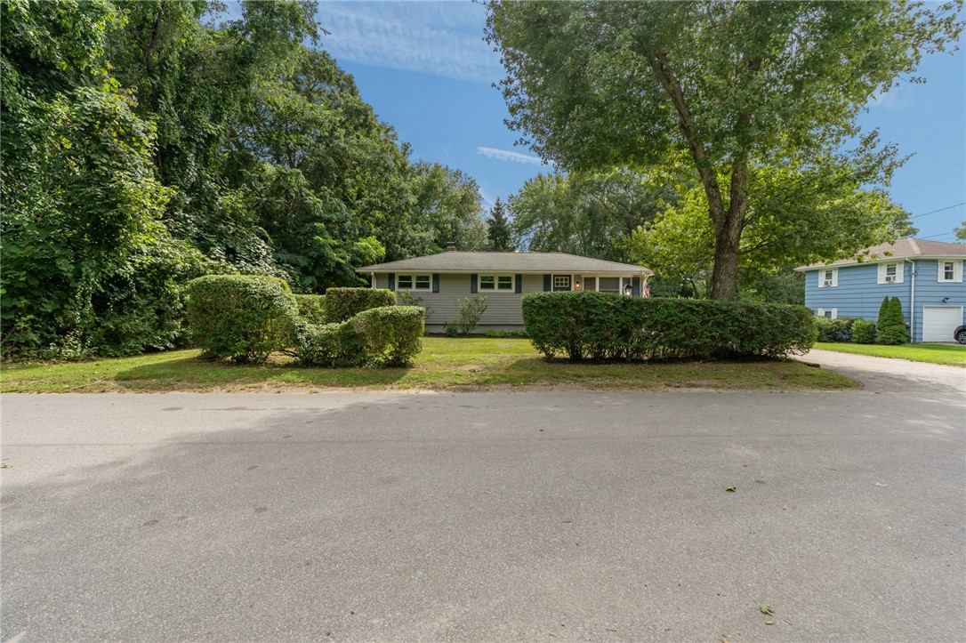 40 Tern Road Narragansett, RI 02882 - Photo 19 of 43 Gallery Image 19