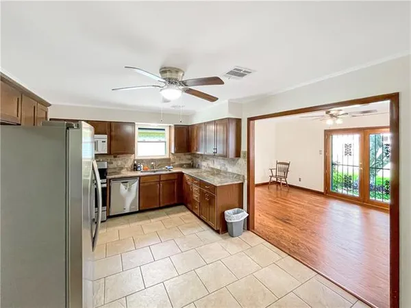 $2,000 | 1015 Homestead Avenue, Metairie, LA 70005