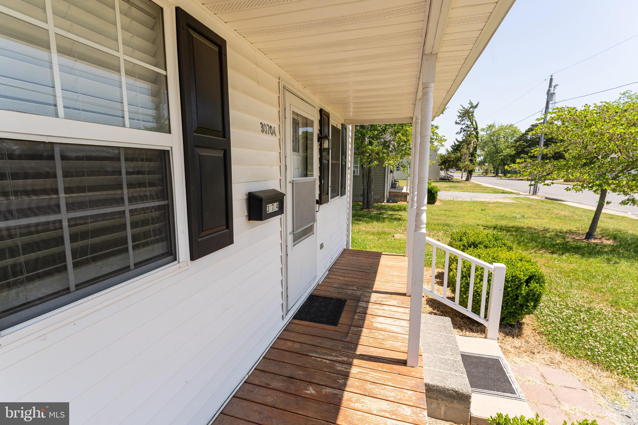 30704 Hampden Avenue Princess Anne, MD 21853 - Photo 6 of 31 a view of a balcony