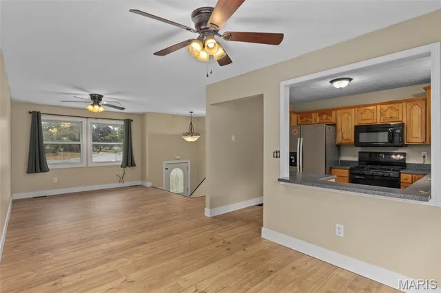 $279,000 | 904 Miller Drive, Staunton, IL 62088