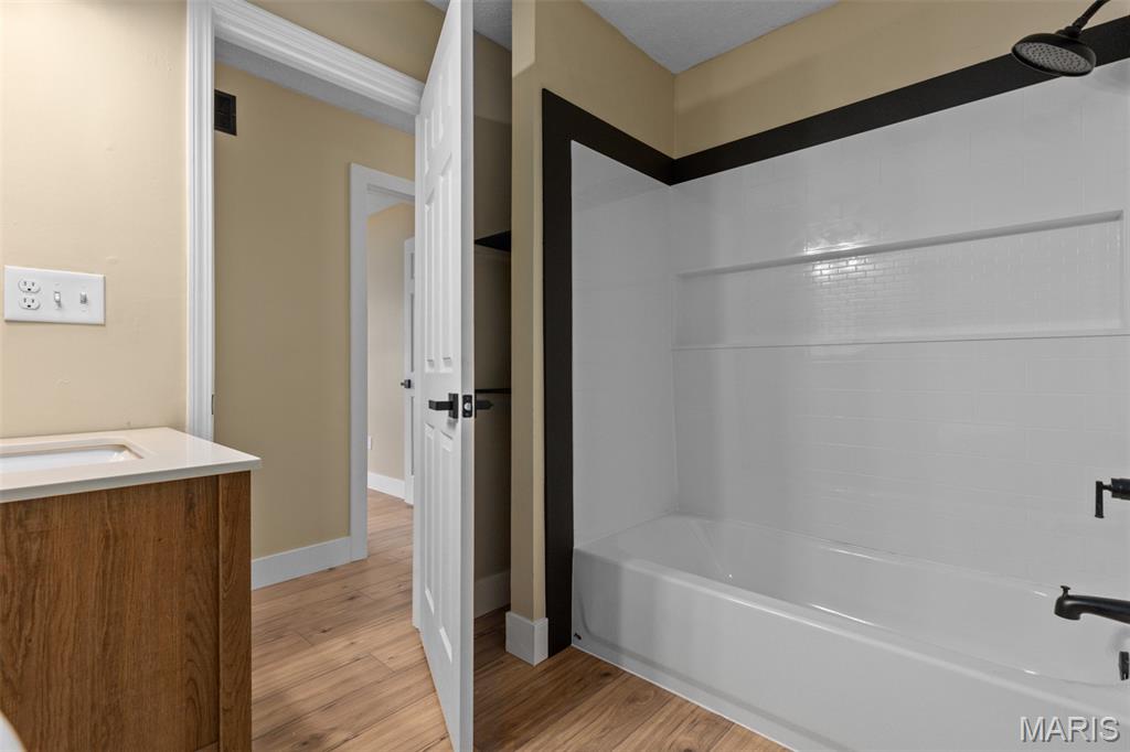 904 Miller Drive Staunton, IL 62088 - Photo 16 of 37