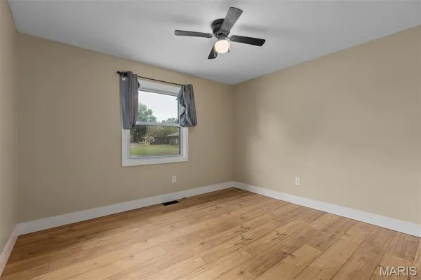 $259,900 | 904 Miller Drive, Staunton, IL 62088