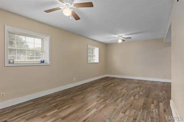 $279,000 | 904 Miller Drive, Staunton, IL 62088