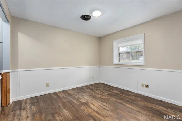 $259,900 | 904 Miller Drive, Staunton, IL 62088