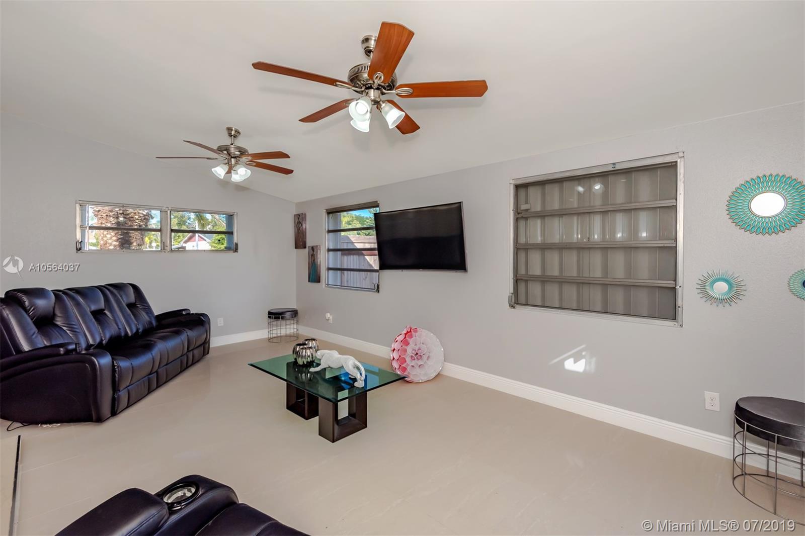 19921 Dothan Road Cutler Bay, FL 33157 - Photo 5 of 25