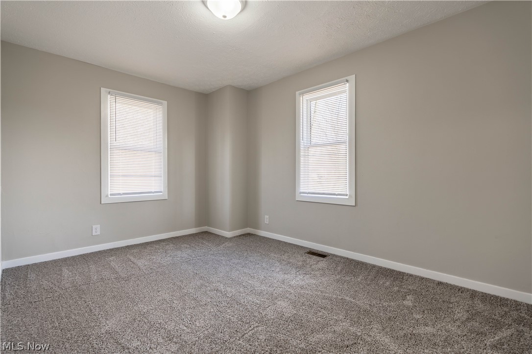 5590 Dailey Road New Franklin, OH 44319 - Photo 16 of 35