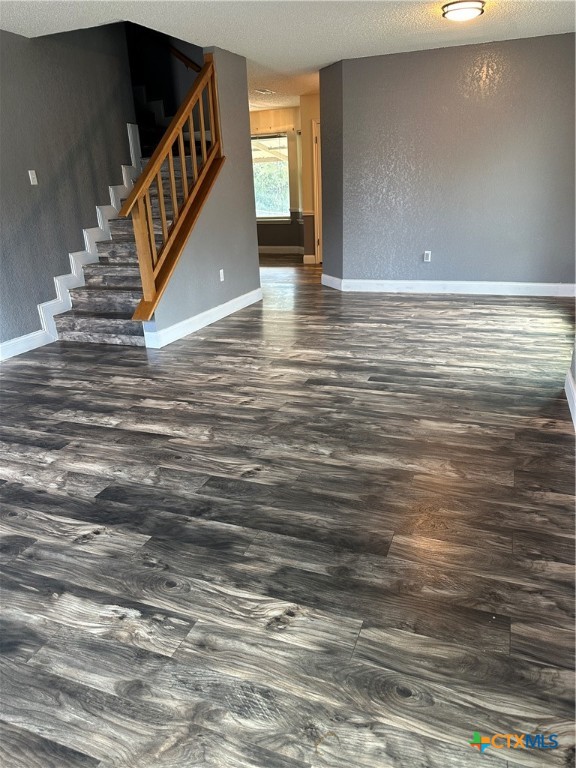 902 Tank Street Copperas Cove, TX 76522 - Photo 4 of 27 a view of entryway and hall