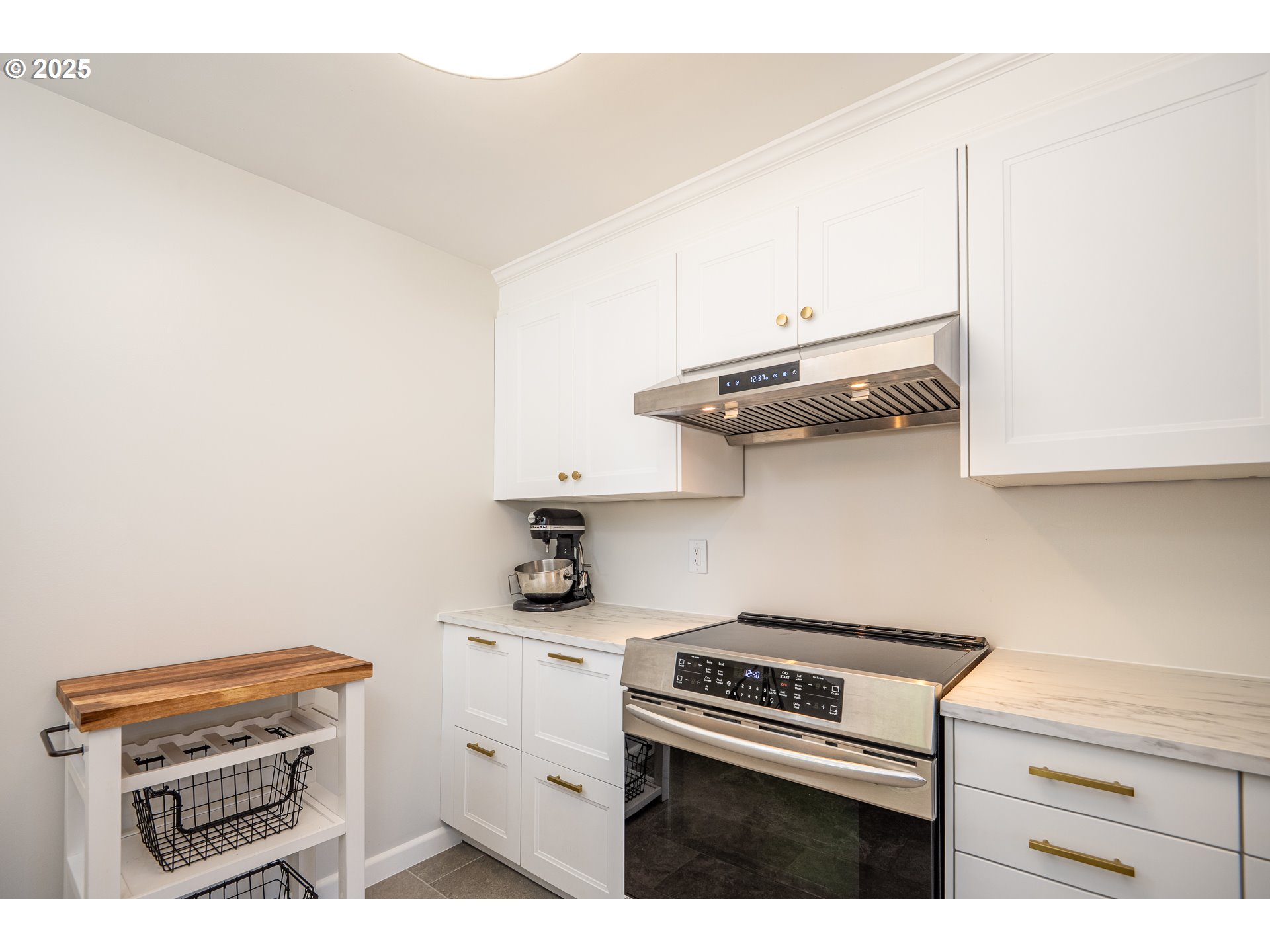 1181 South 39th Street Springfield, OR 97478 - Photo 12 of 37 Gallery Image 12