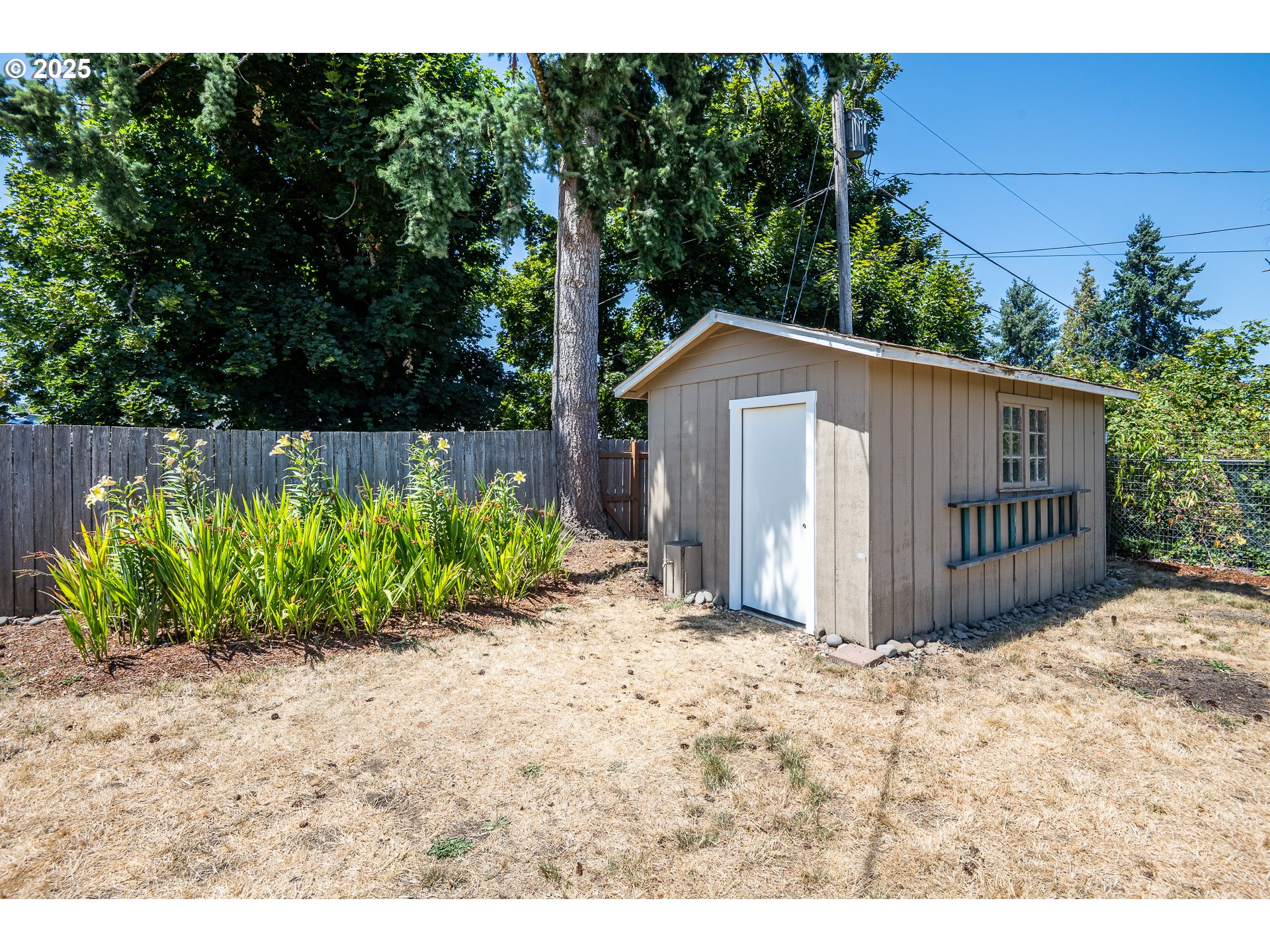 1181 South 39th Street Springfield, OR 97478 - Photo 31 of 37 Gallery Image 31