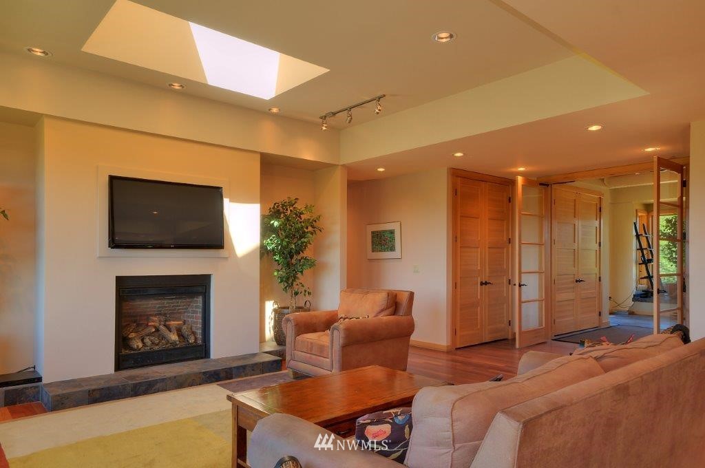694 Sugar Hill Road Port Hadlock, WA 98339 - Photo 8 of 24 Gallery Image 8