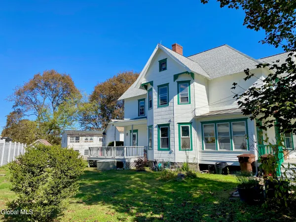 $439,000 | 40 Voorheesville Avenue, Voorheesville, NY 12186