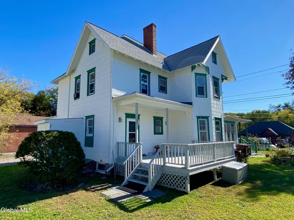 $439,000 | 40 Voorheesville Avenue, Voorheesville, NY 12186