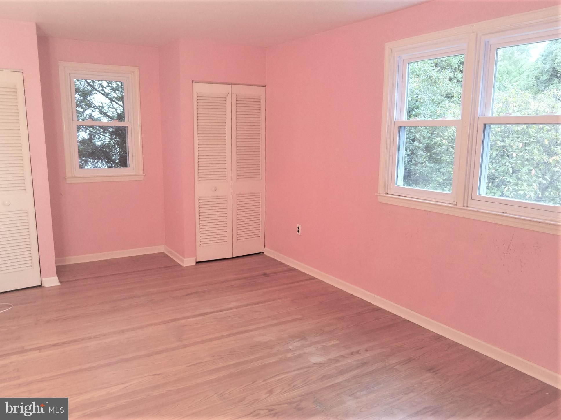 77 Autumn Road Southampton, PA 18966 - Photo 11 of 31 Gallery Image 11