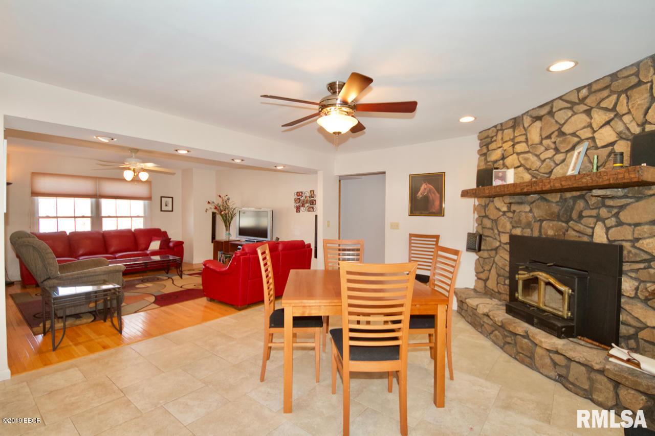 3792 Country Club Road Carbondale, IL 62901 - Photo 8 of 39