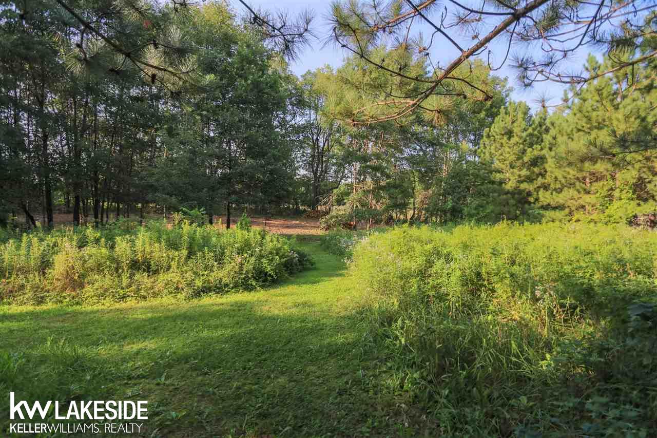 465 Mack Road Leonard, MI 48367 - Photo 19 of 84