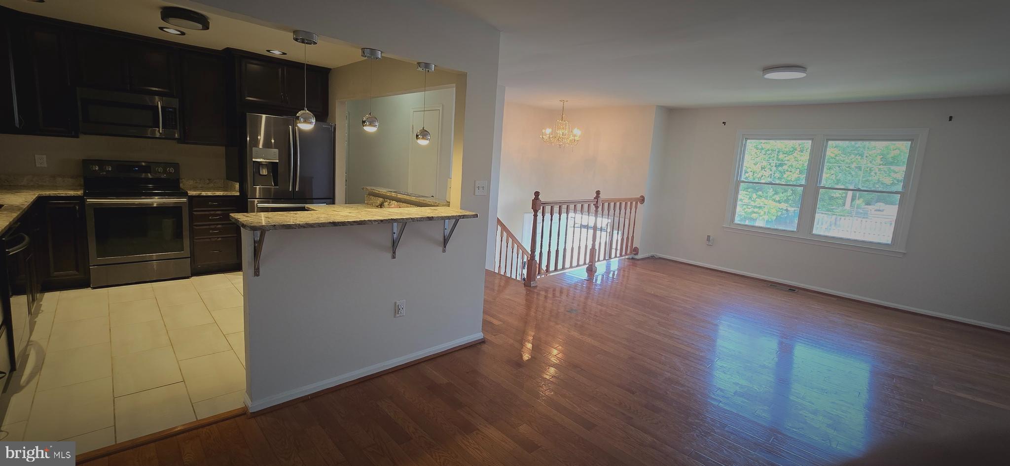 7109 Villa Park Road Springfield, VA 22150 - Photo 6 of 17