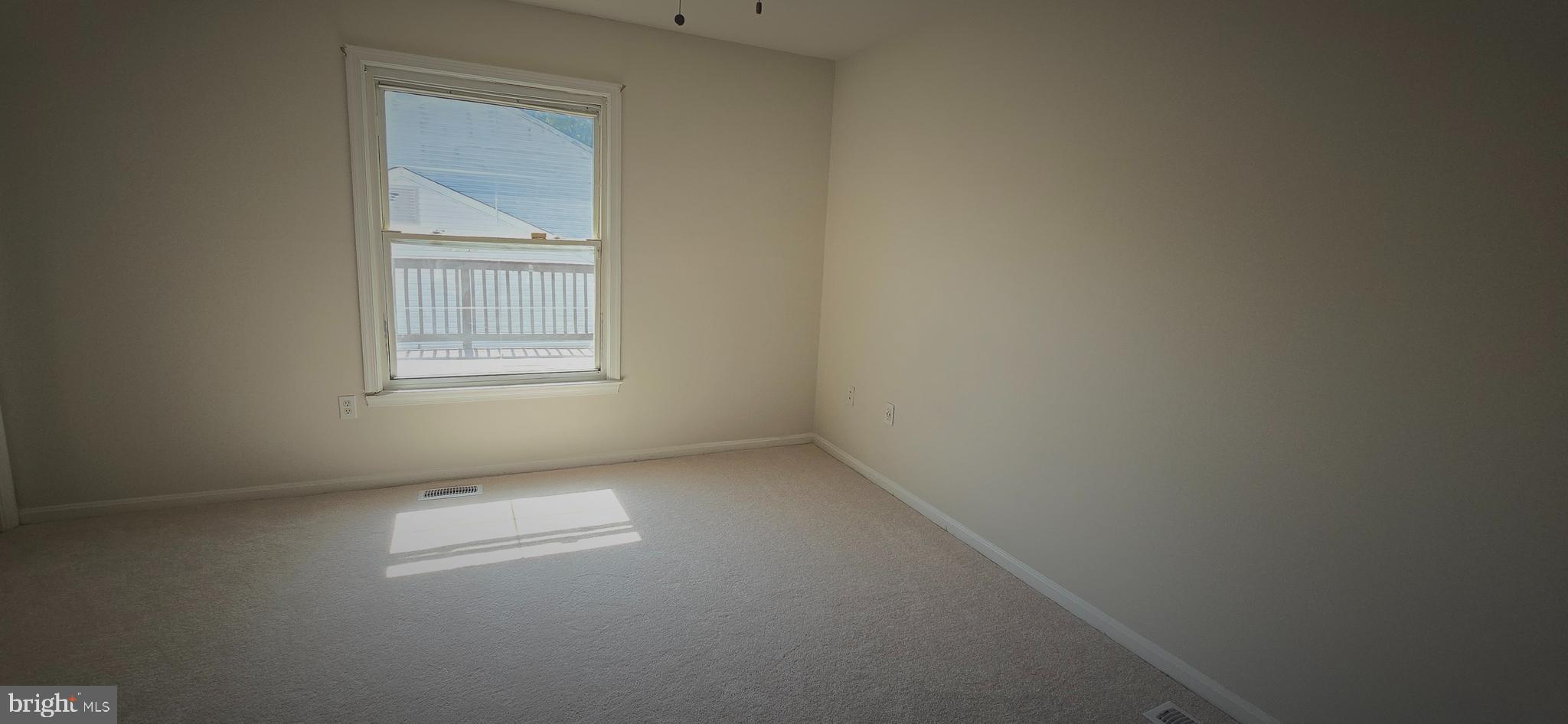 7109 Villa Park Road Springfield, VA 22150 - Photo 9 of 17