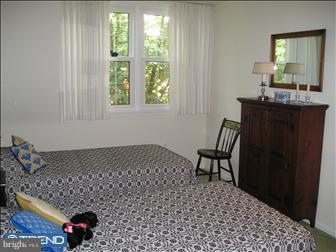 16 Haddonfield Commons Haddonfield, NJ 08033 - Photo 2 of 6 Bedroom - Main