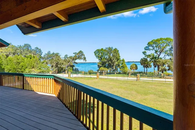 $1,990,000 | 11401 Thonotosassa Road, Thonotosassa, FL 33592