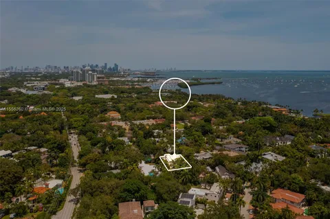 a picture of city view