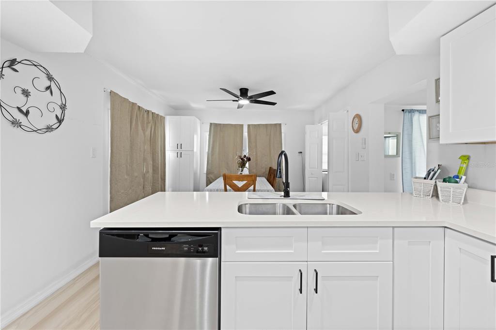 7281 Aberdeen Court Weeki Wachee, FL 34607 - Photo 19 of 45