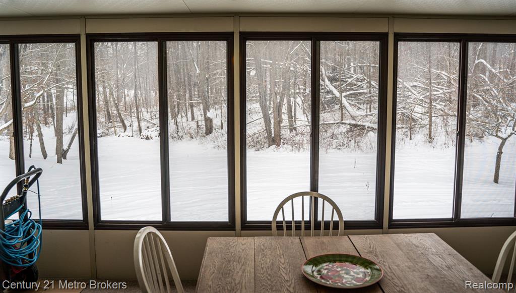 3255 Le Valley Road Columbiaville, MI 48421 - Photo 12 of 28