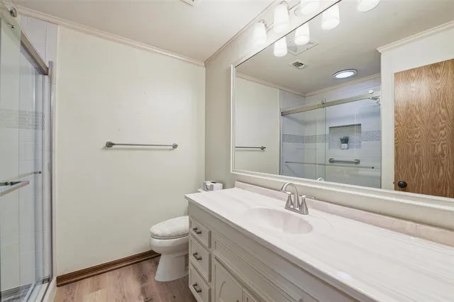 $1,175,000 | 1607 North Main Street, Euless, TX 76039