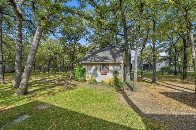 $1,175,000 | 1607 North Main Street, Euless, TX 76039