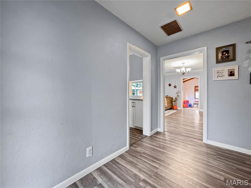 325 North Market Street Waterloo, IL 62298 - Photo 17 of 68