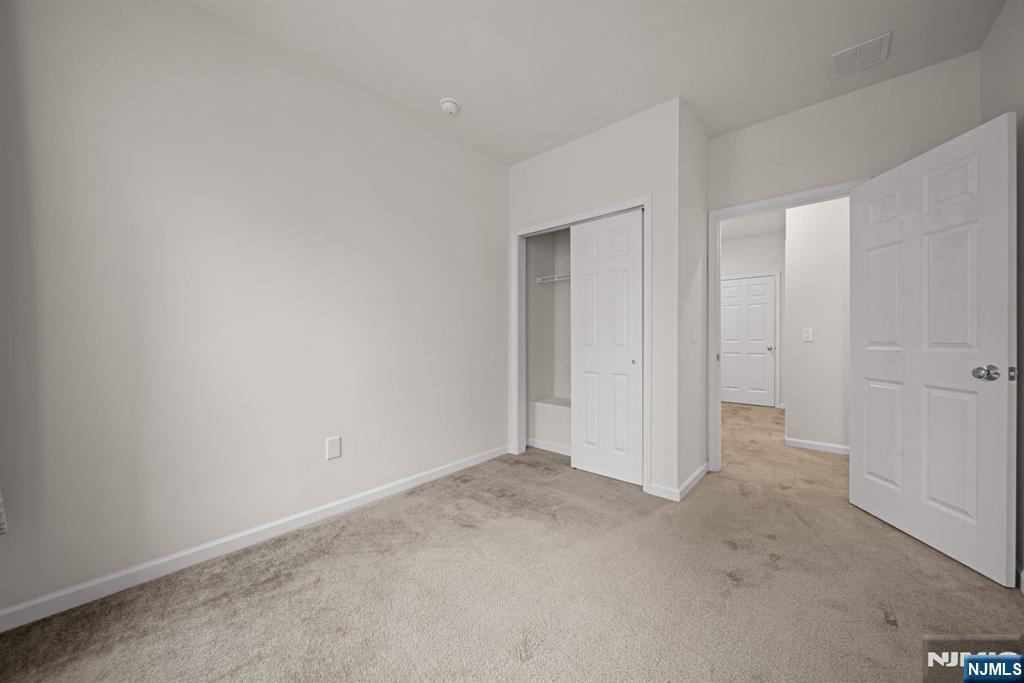 39 Arnold Drive Wood-Ridge, NJ 07075 - Photo 28 of 49 an empty room with an entryway