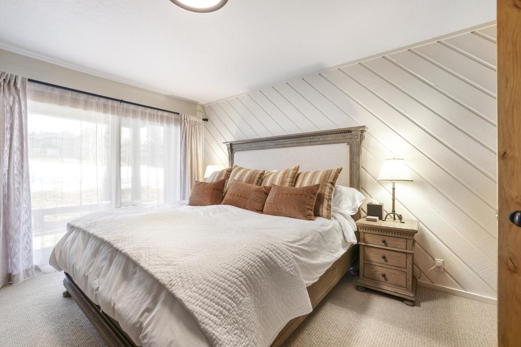 2638 Ridge Lane, Unit 38 Sun Valley, ID 83353 - Photo 12 of 29 2638 Ridge Ln - 13