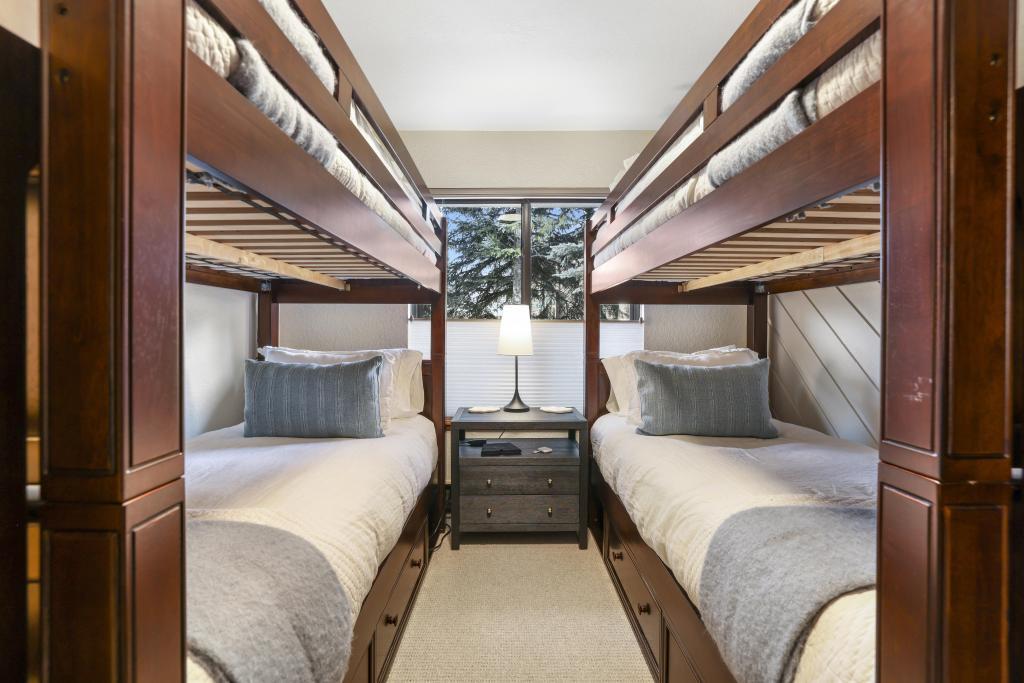 2638 Ridge Lane, Unit 38 Sun Valley, ID 83353 - Photo 16 of 29 2638 Ridge Ln - 01