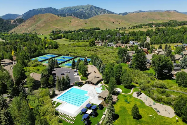 $995,000 | 2638 Ridge Lane, Unit 38, Sun Valley, ID 83353