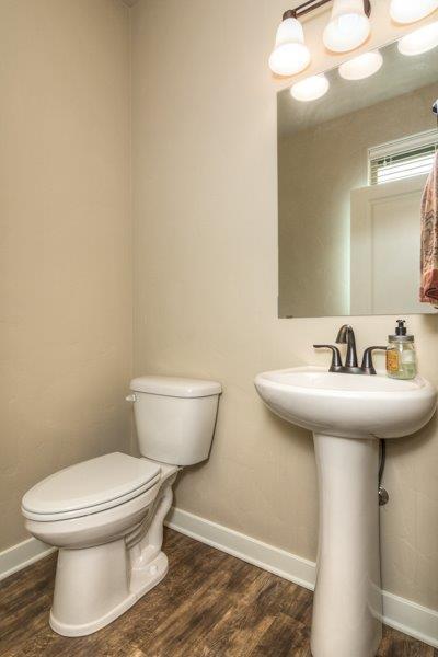 3443 Southwest 28th Street Redmond, OR 97756 - Photo 11 of 23 10