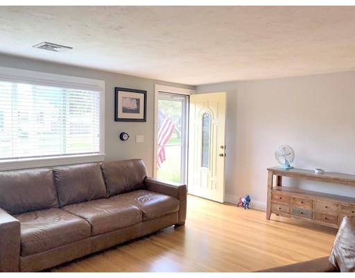 19 Wenonah Road Wareham, MA 02532 - Photo 8 of 26