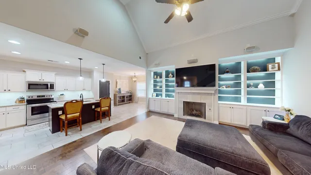 $425,000 | 3464 Scott Road, Hernando, MS 38632