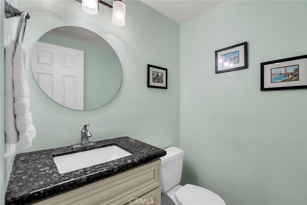 1105 West Victoria Street Rialto, CA 92376 - Photo 15 of 50