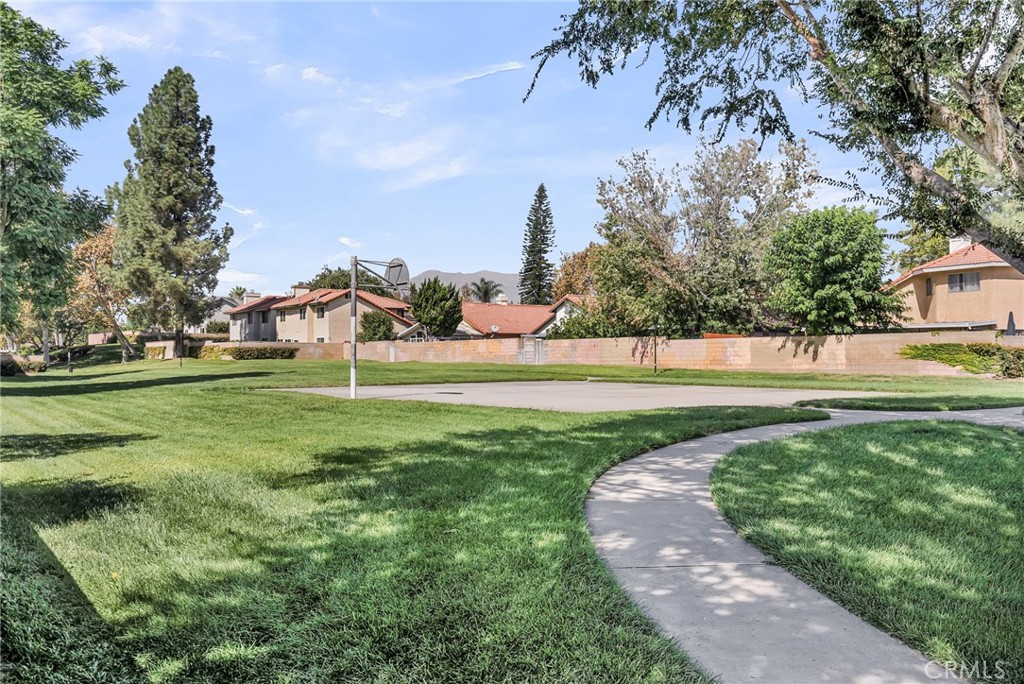 1105 West Victoria Street Rialto, CA 92376 - Photo 35 of 50
