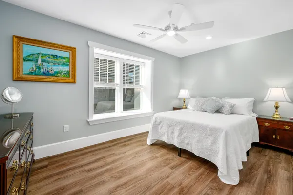 $685,000 | 76 Court Street, Unit 6, Plymouth, MA 02360