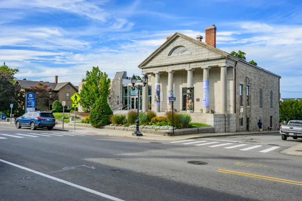 $685,000 | 76 Court Street, Unit 6, Plymouth, MA 02360