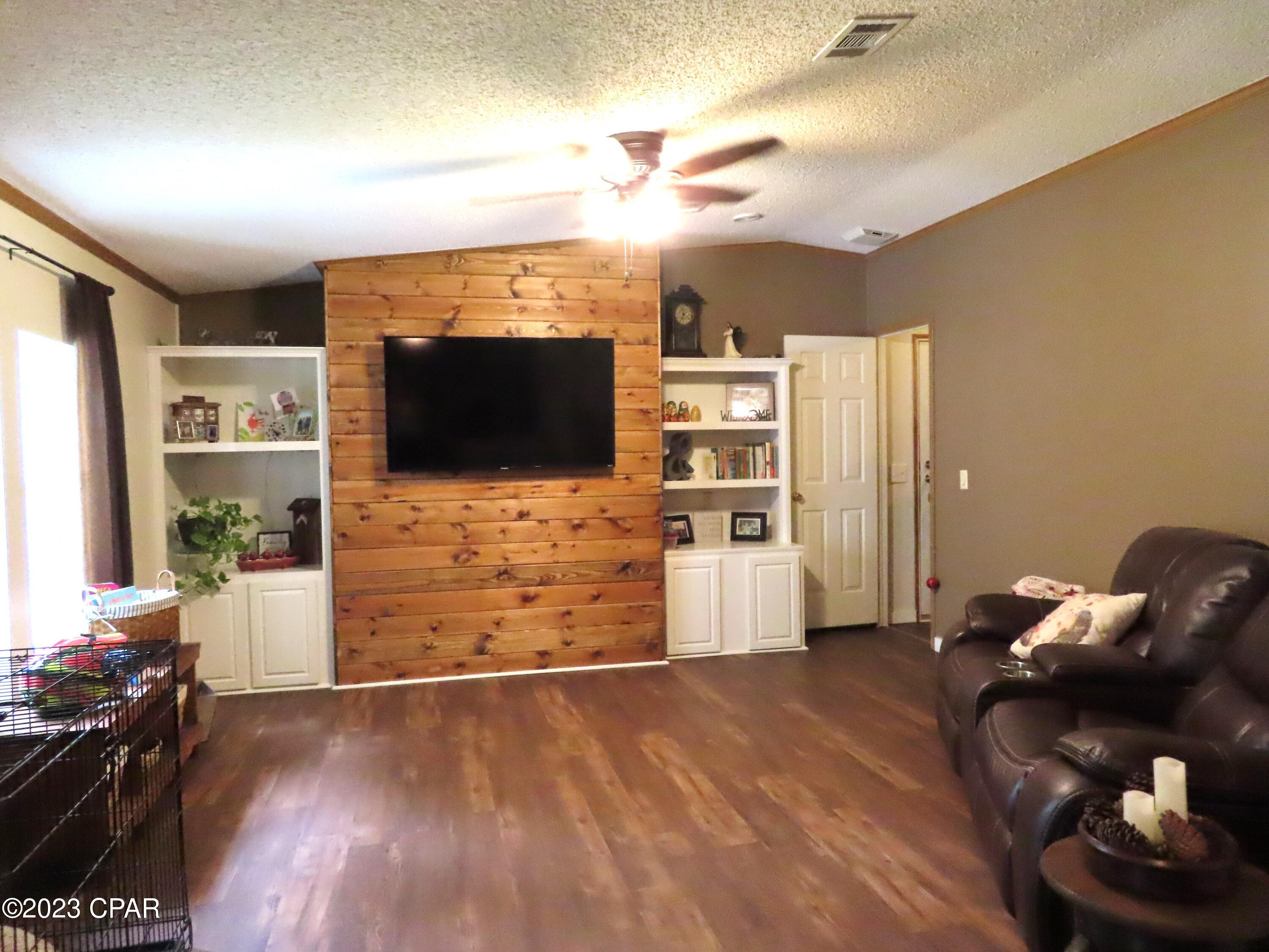 6318 Butler Road Marianna, FL 32446 - Photo 7 of 33 Gallery Image 7