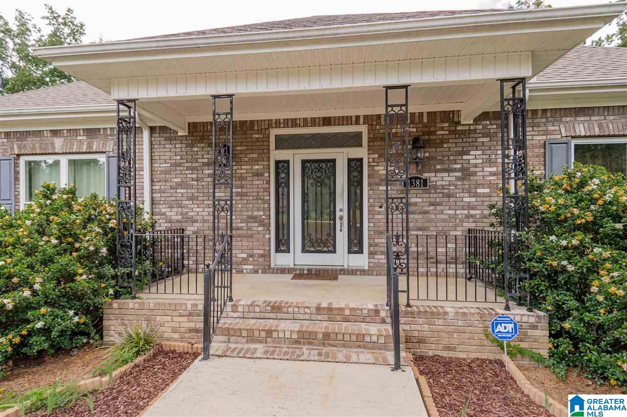 1381 Sardis Road Gardendale, AL 35071 - Photo 5 of 38