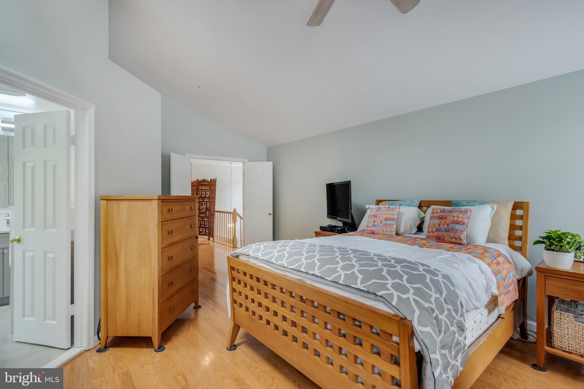 9407 Hobart Street Springdale, MD 20721 - Photo 16 of 34 Gallery Image 16