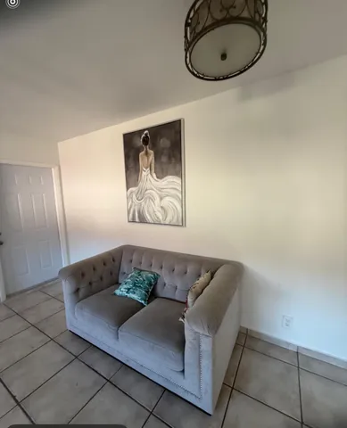 $1,850 | 811 Southeast 16th Street, Fort Lauderdale, FL 33316