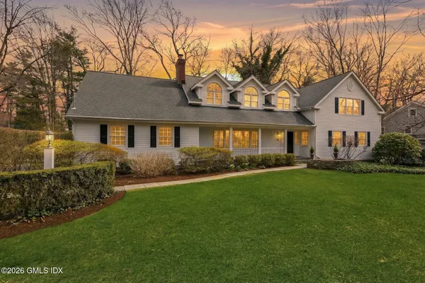 $3,495,000 | 10 Echo Lane, Greenwich, CT 06830