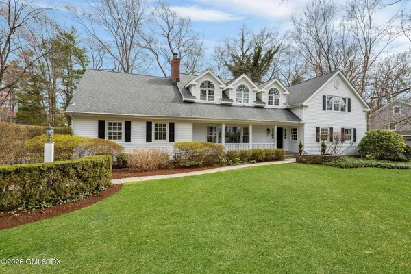 $3,495,000 | 10 Echo Lane, Greenwich, CT 06830
