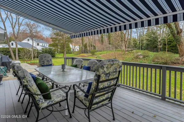 $3,495,000 | 10 Echo Lane, Greenwich, CT 06830